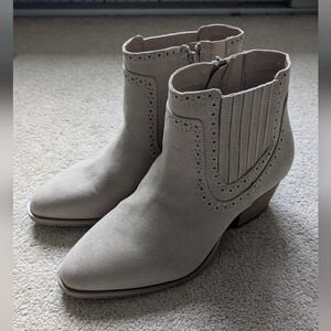 BNWT Torrid Ankle Boot Western